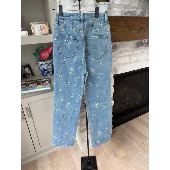 Driftwood Women's Light Wash Floral Pleated Wide Leg Jeans Size 24 - Picture 4 of 8